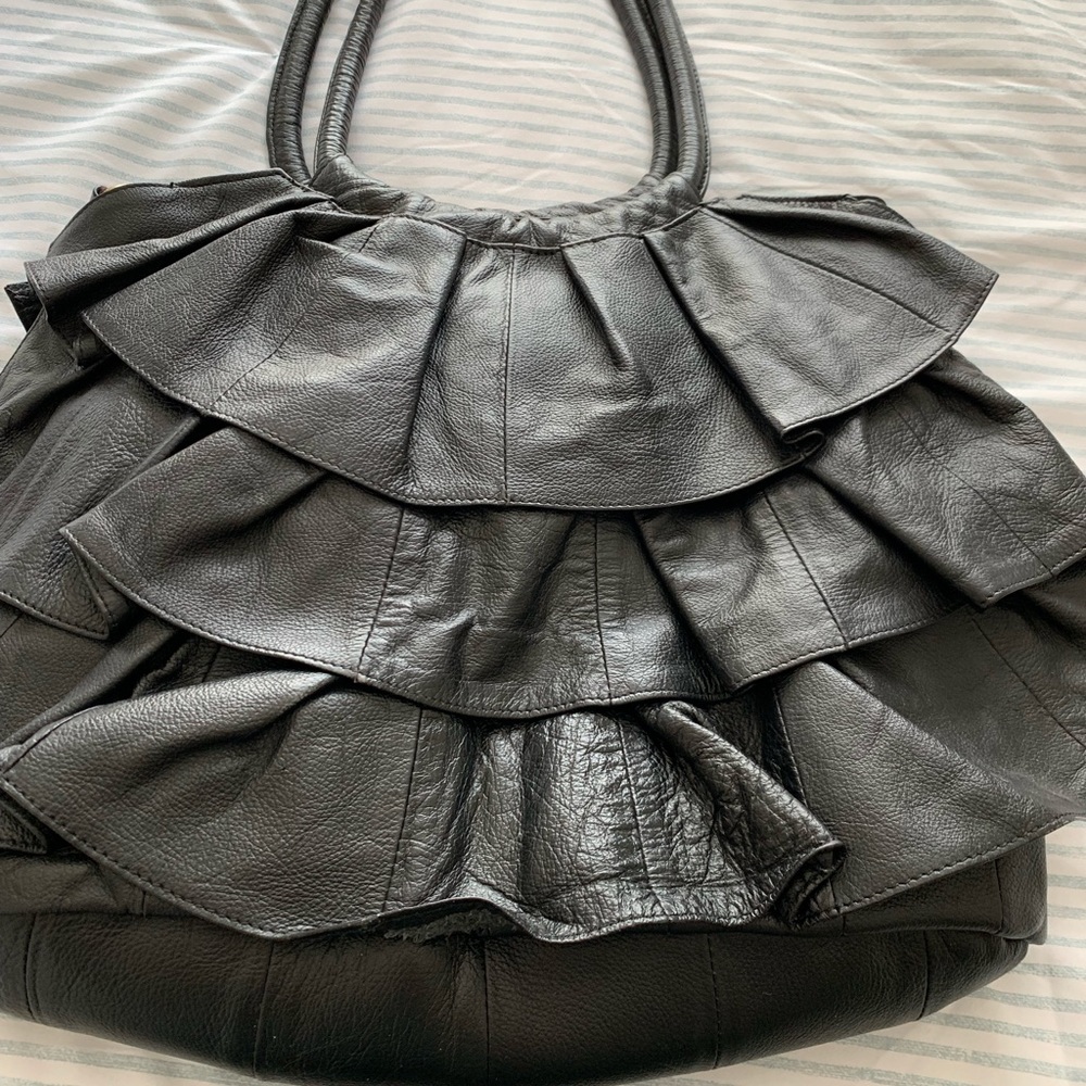 Large ruffle purse